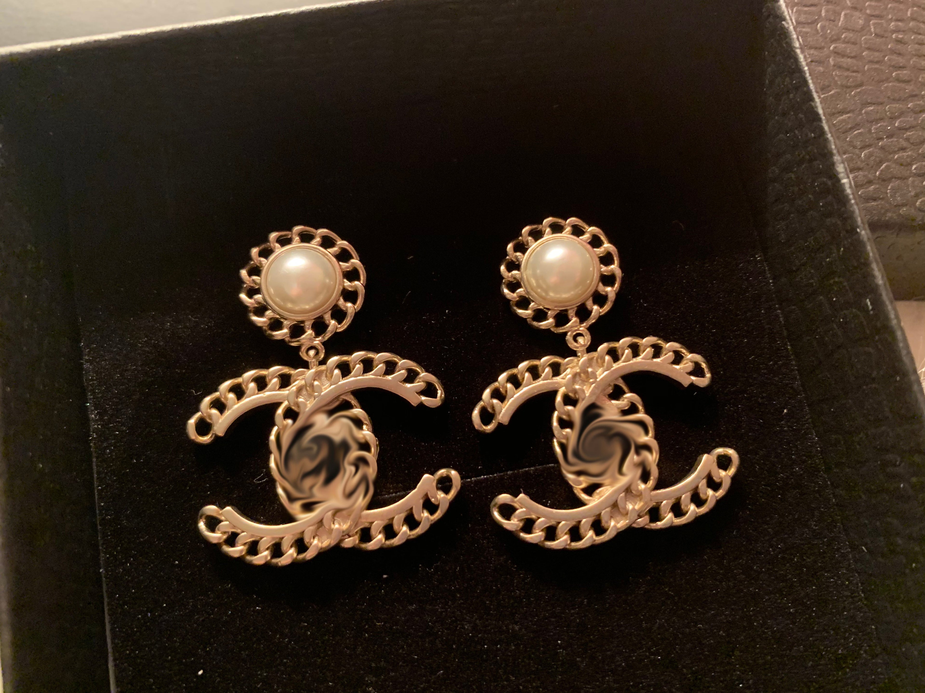 JW001   Silver needles and artificial pearls