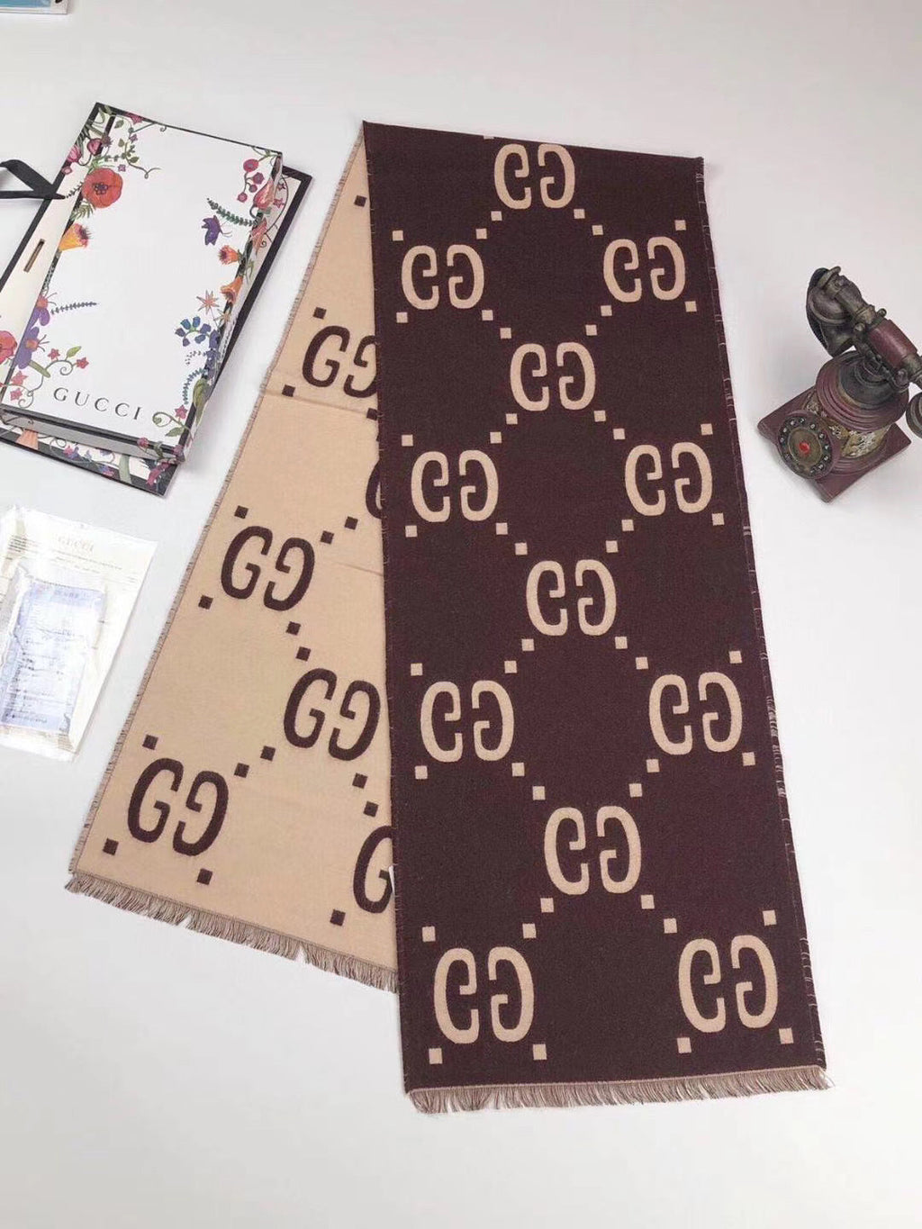 CLTH003  35x180cm 91%Wool,9%Slilk