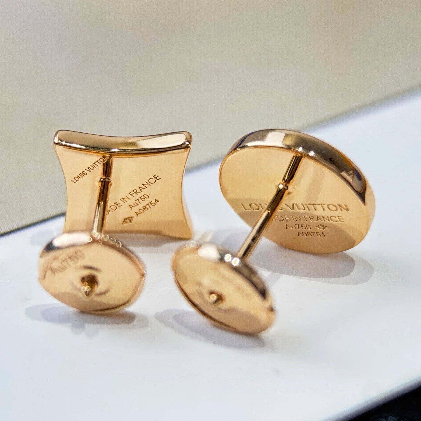 JW1018 LV Color Blossom BB Sun Ear Stud/Bracelet, Pink Gold and Cornelian