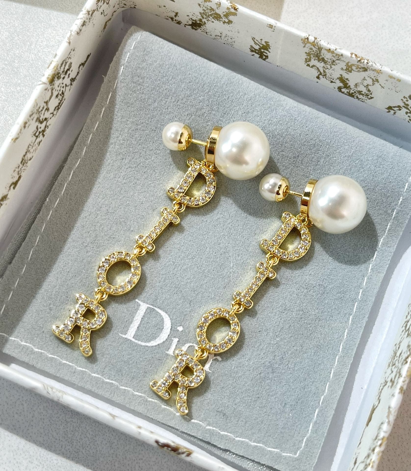 JW558 DR Earring